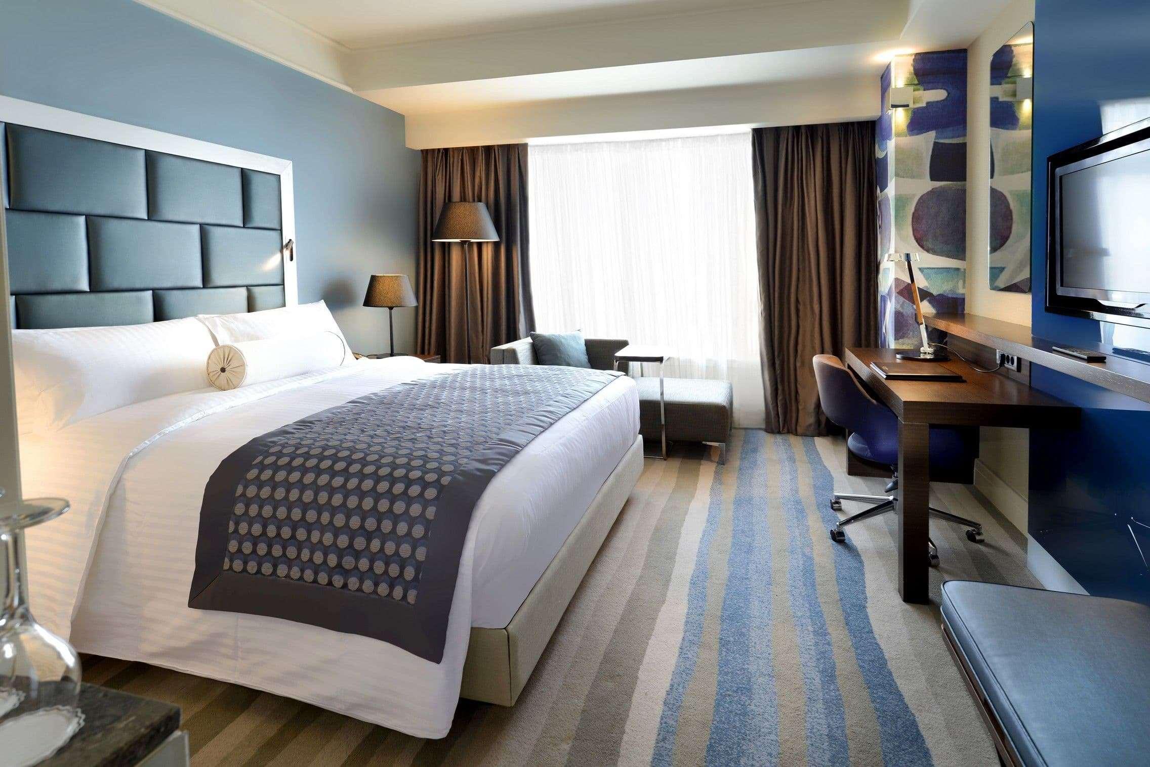Wyndham Grand Istanbul Europe Ξενοδοχείο Εξωτερικό φωτογραφία A room at the hotel